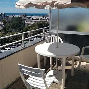 https://studio-calme-avec-terrasse-vue-mer.inbrittany.com